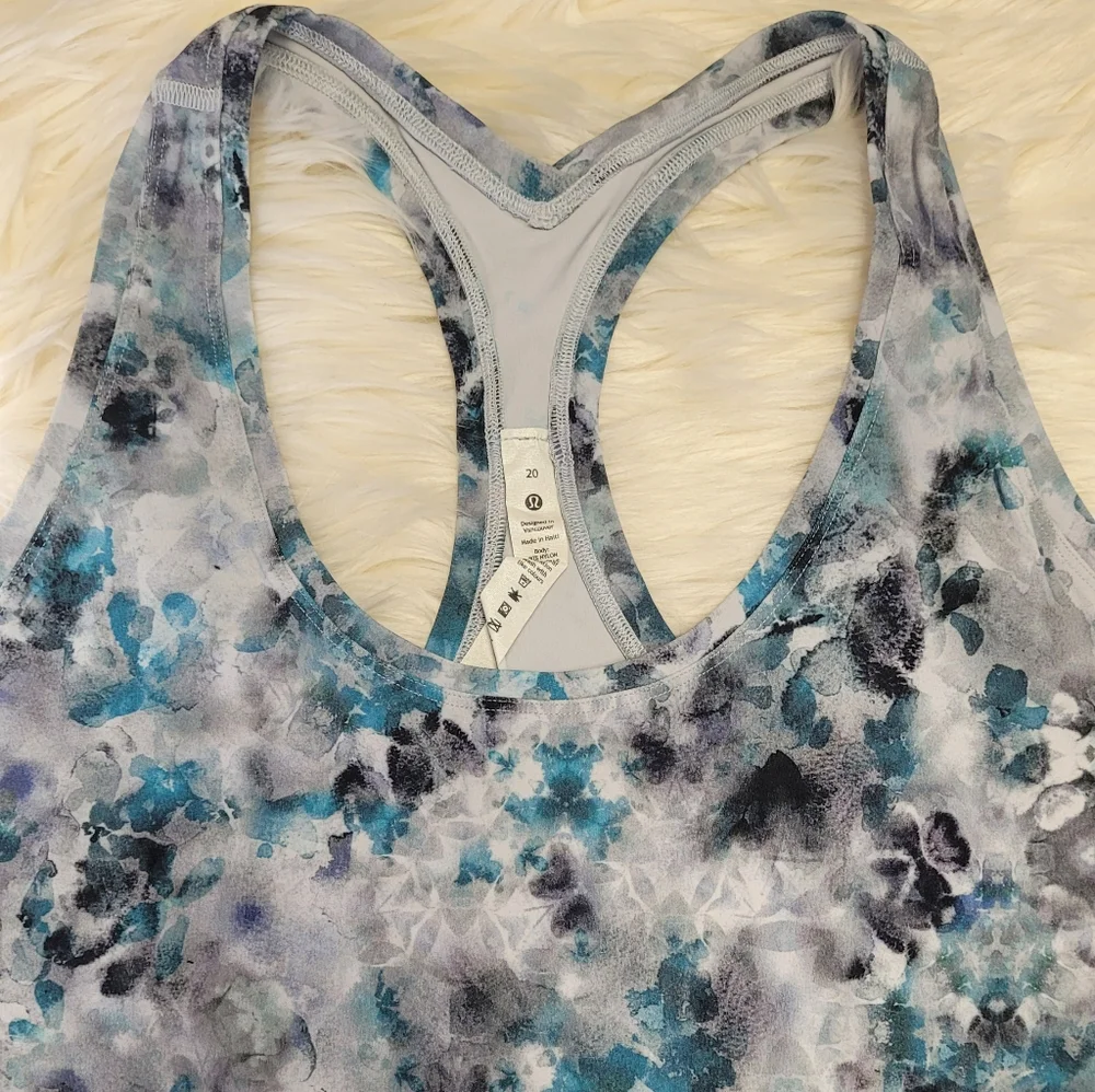 Lululemon Multicolor Racerback Tank Top - Picture 10 of 10